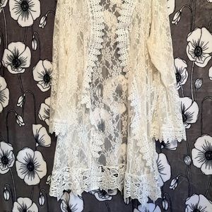 Full Circle Trends White Lace Coverup | SIZE 3X